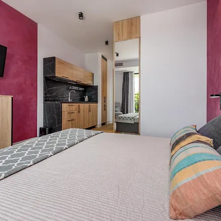 Serenity - Vogh Building Apartamento Olimp